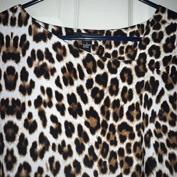 alfani dress tunic Sz Small‎ cheetah animal assymetrical neckline 3/4 sleeve - Picture 2 of 7
